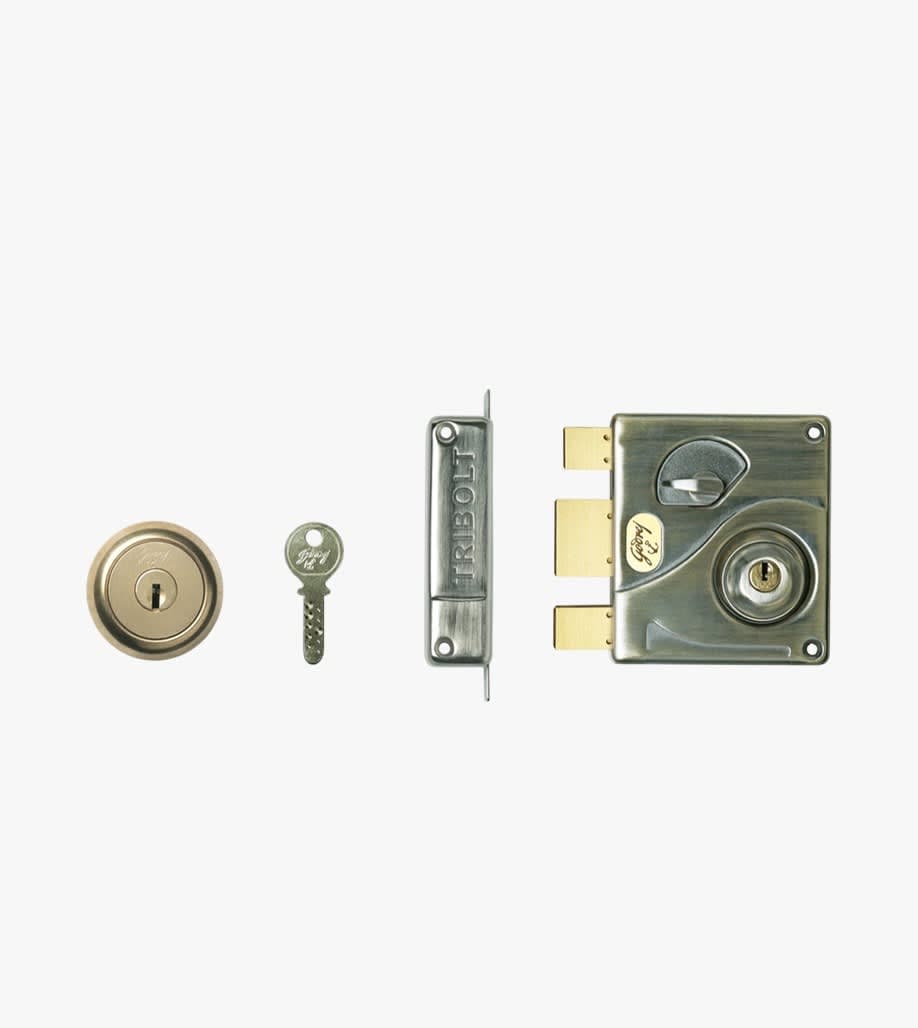 Tribolt Ultra 1CK Deadbolt Antique Brass 3