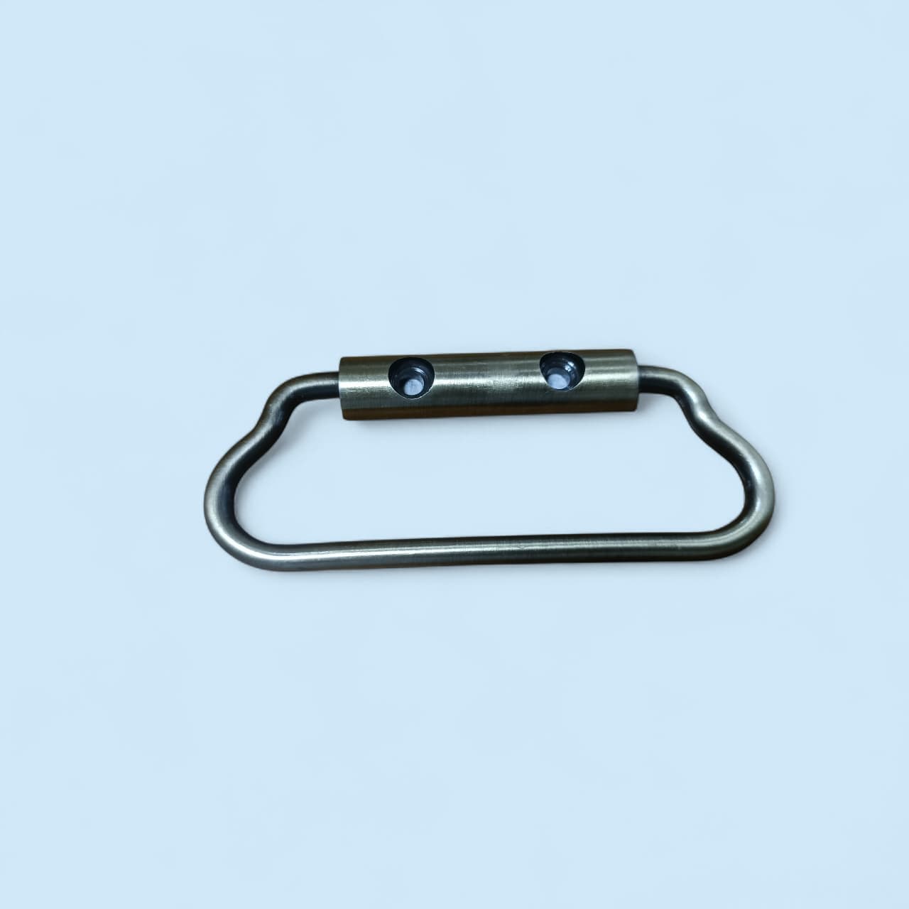 Industrial Loop Cabinet Handle (Antique Finish)